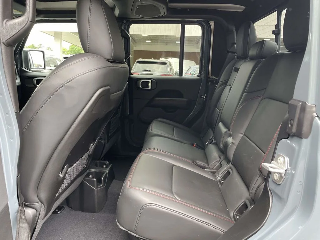 New 2026 Anvil Clear-Coat Exterior Paint Jeep Rubicon X image 20