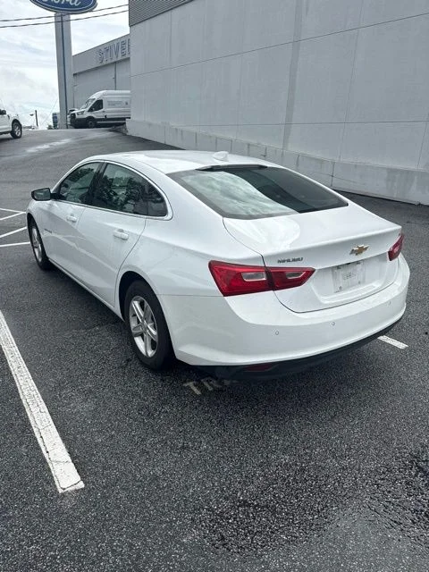Used 2024 White Chevrolet LT image 4