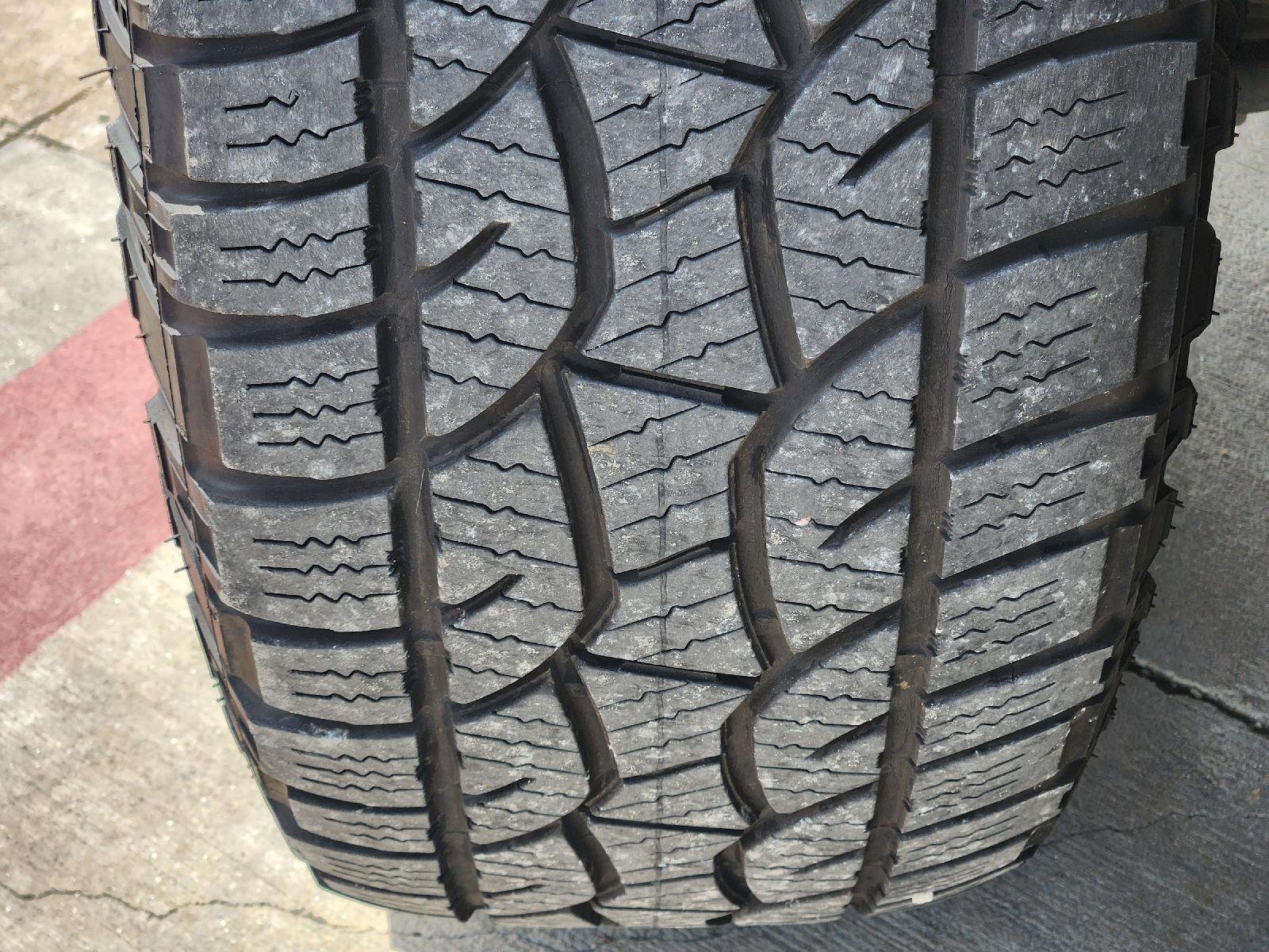 Certified Used 2023 BLACK Chevrolet Z71 image 11