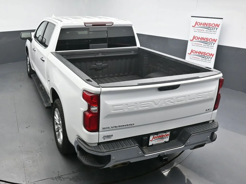 Used 2023 White Chevrolet LTZ image 31