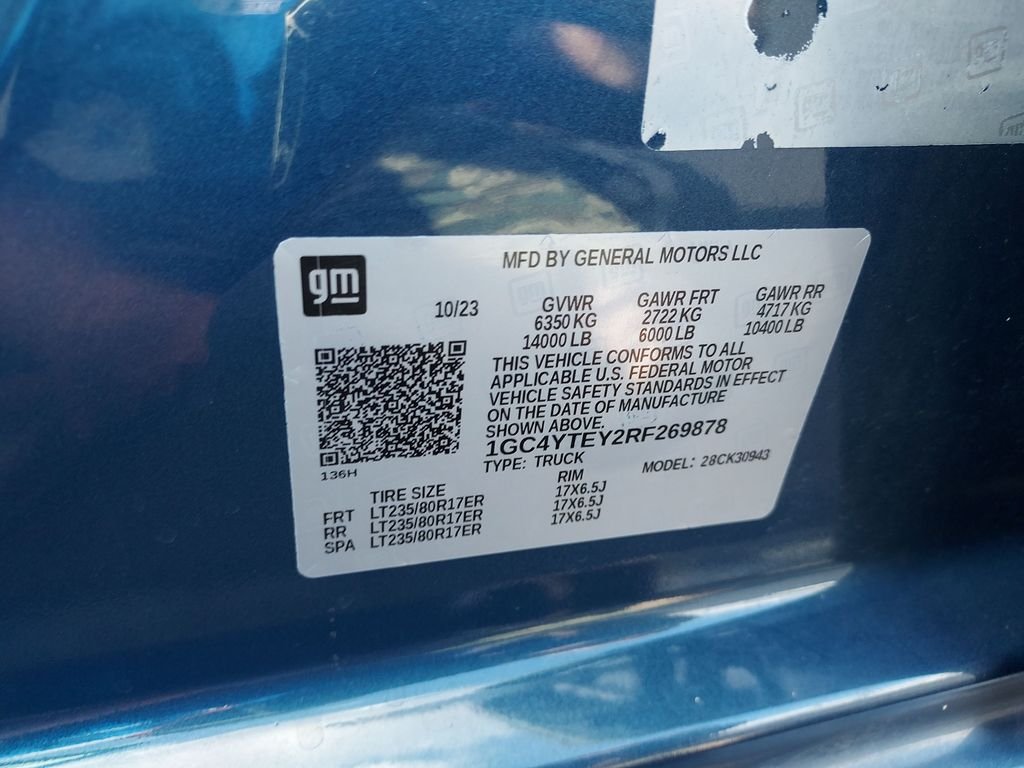 Used 2024 Blue Chevrolet LT image 24
