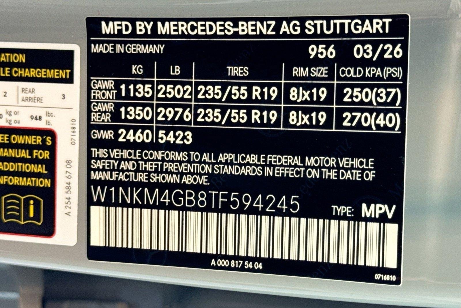 New 2026 Manufaktur Alpine Grey Mercedes-Benz GLC 300 image 30