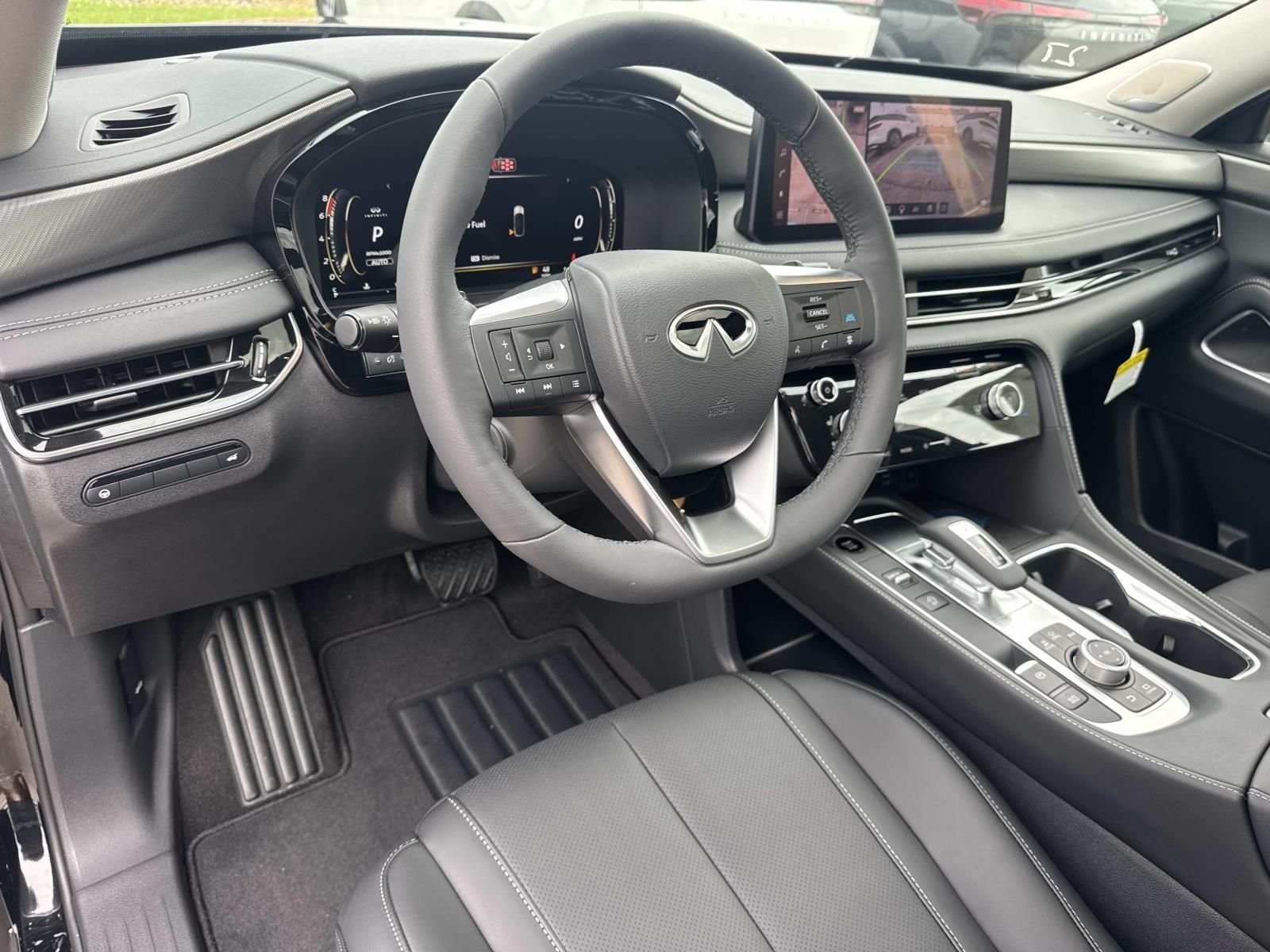 New 2027 MINERAL BLACK INFINITI Luxe AWD image 13