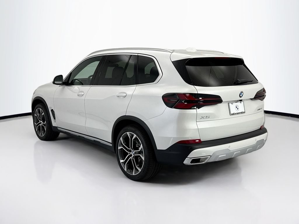 New 2026 White Metallic BMW sDrive40i image 7