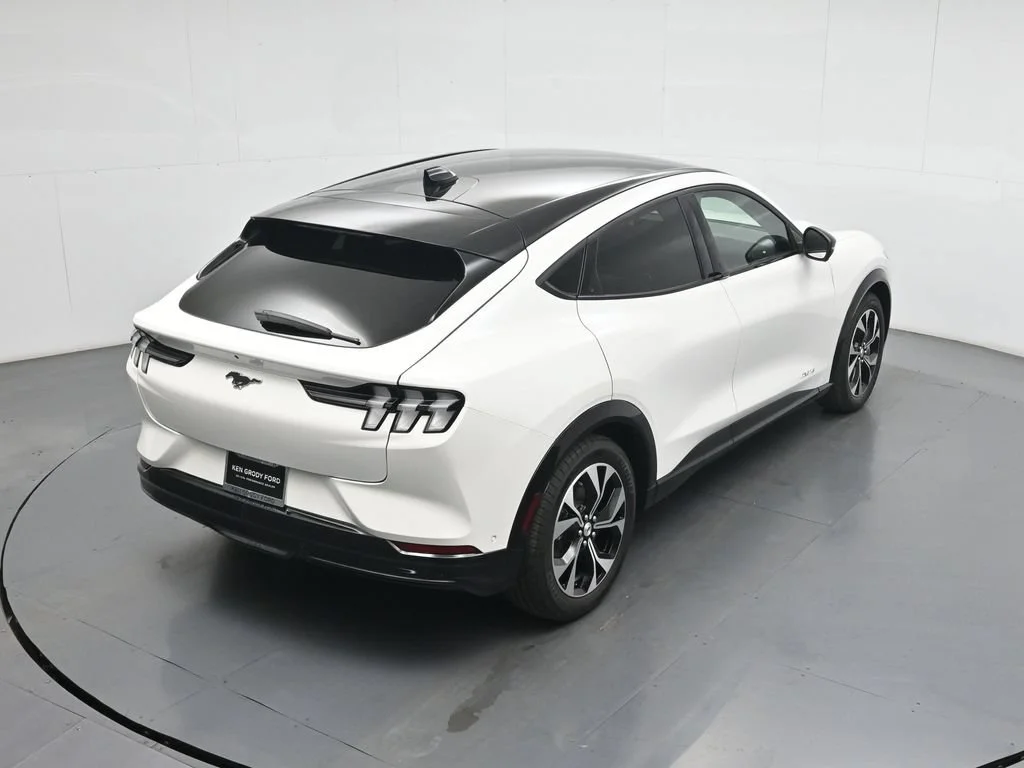 Certified Used 2023 White Ford Premium image 40