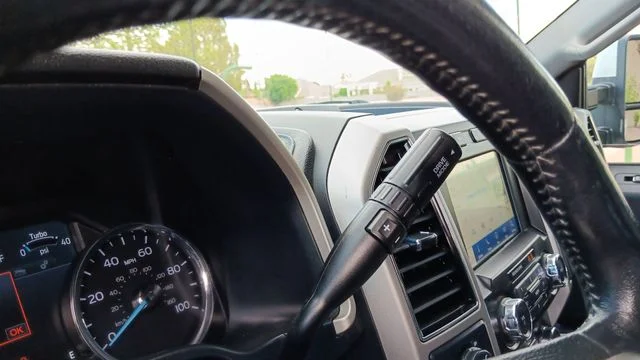 Used 2021 White Ford Lariat image 11