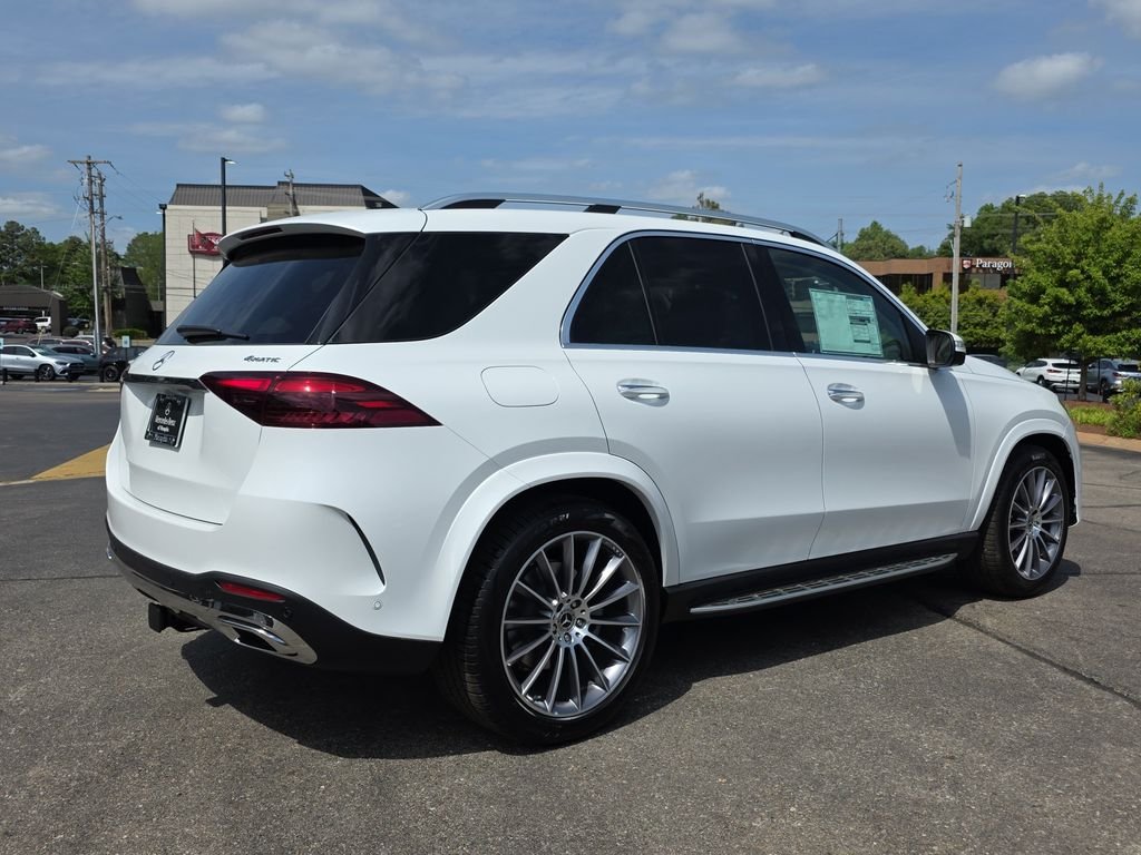 New 2026 MANUFAKTUR Moonlight White Metallic Mercedes-Benz GLE 450 image 5