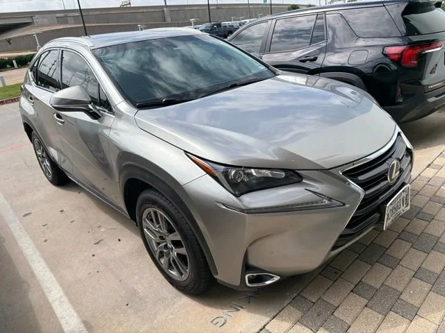 Used 2016 Silver Lexus FWD 4dr image 2