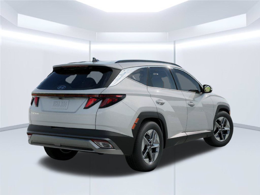 New 2026 White Hyundai SEL image 4