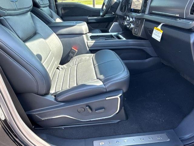 2025 Ford F-250 Super Duty Platinum - Photo 44