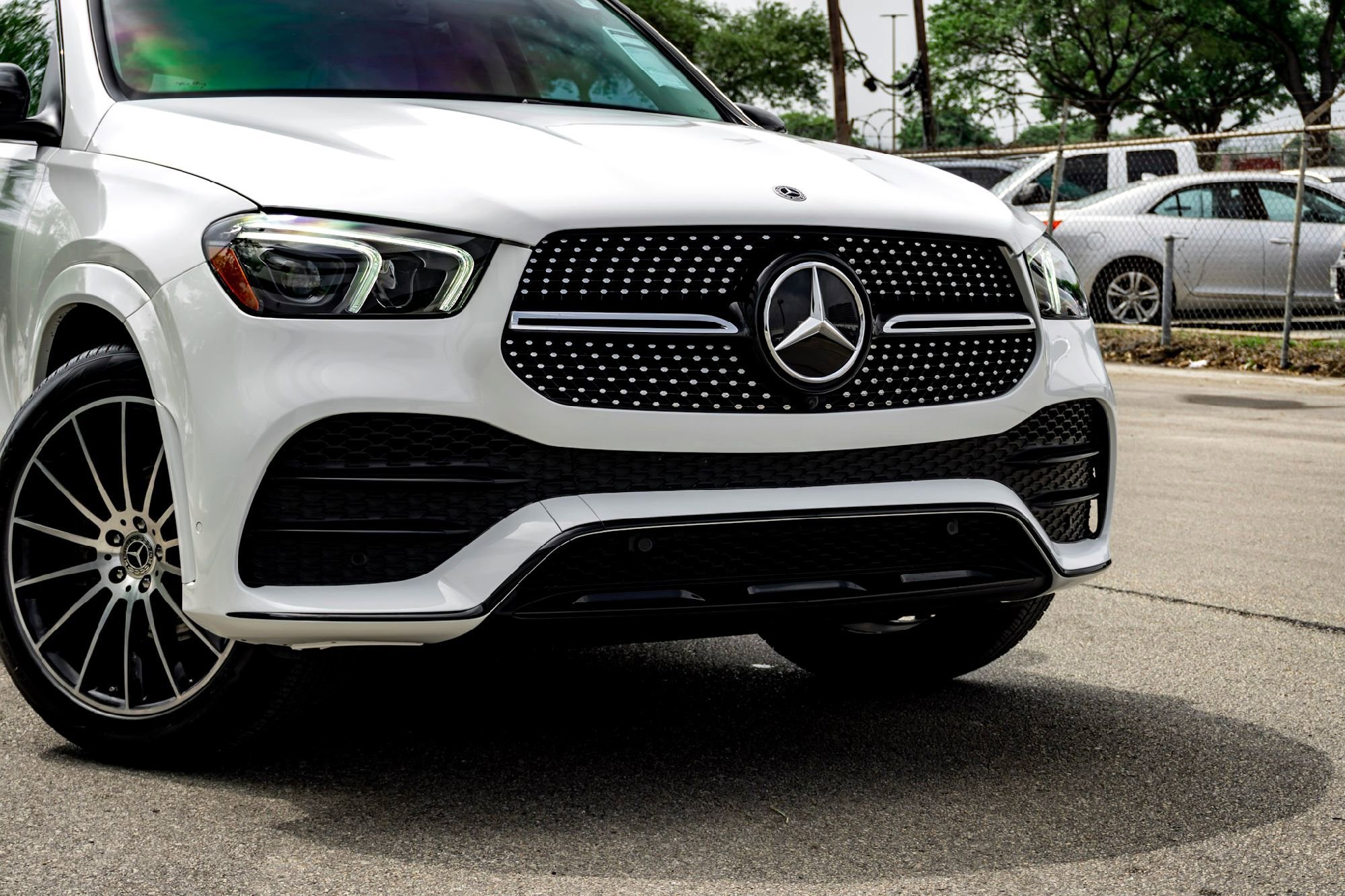 Certified Used 2023 Polar White Mercedes-Benz GLE 350 image 3