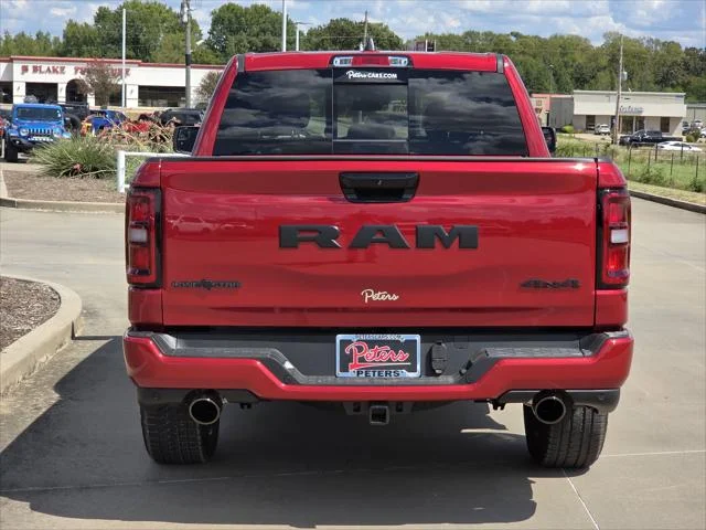 New 2026 Molten Red Pearl-Coat Exterior Paint RAM Big Horn/Lone Star image 4