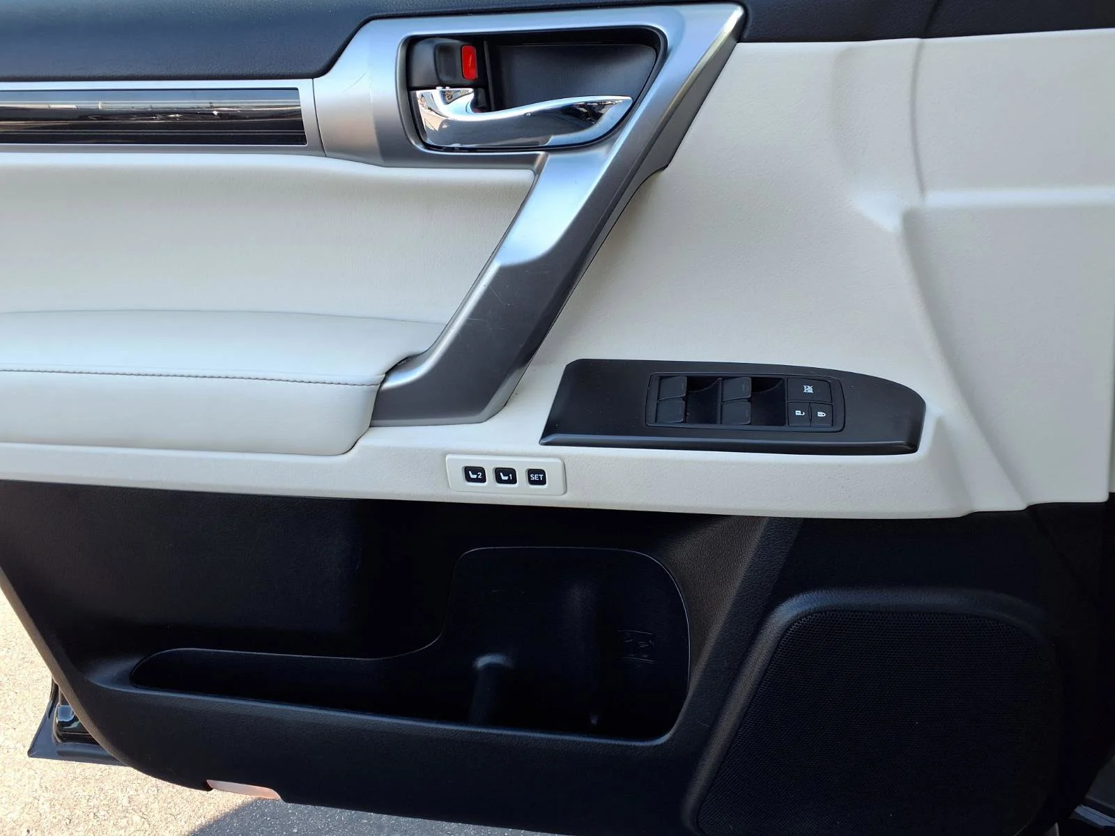Used 2023 Onyx Black Lexus GX 460 Premium image 23