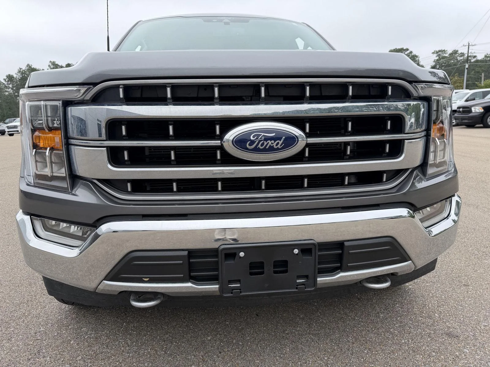 Used 2022 Carbonized Gray Ford LARIAT image 23