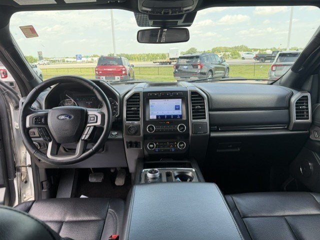 Used 2021 White Metallic Ford XLT image 28