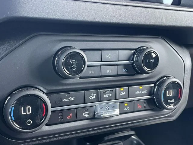 New 2026 Carbonized Gray Metallic Ford Big Bend® image 22