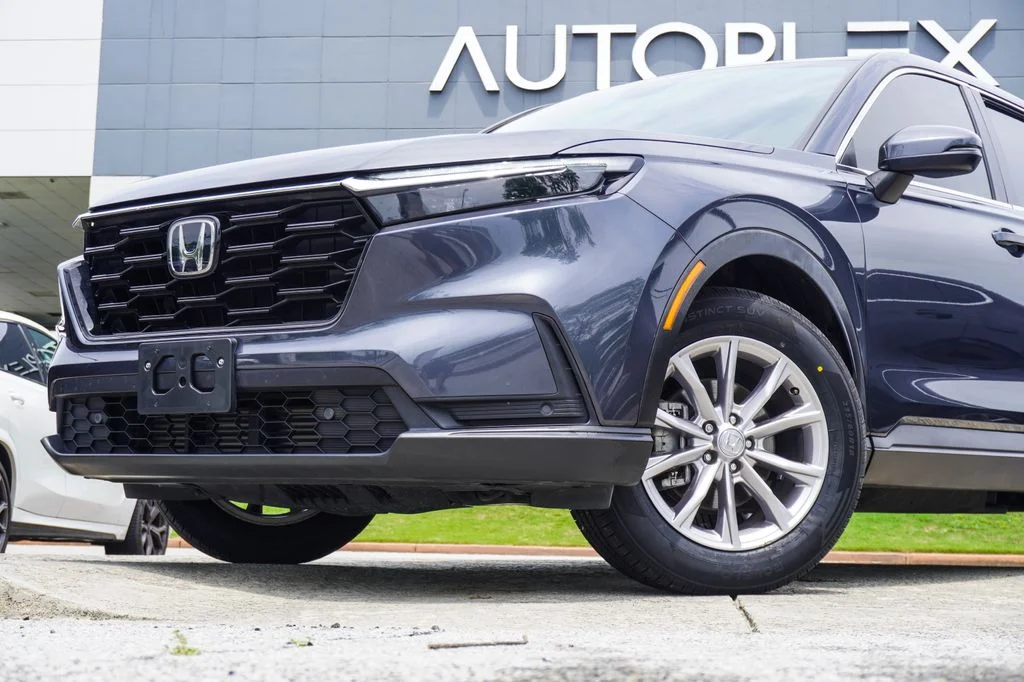 Used 2024 Gray Honda EX-L image 2