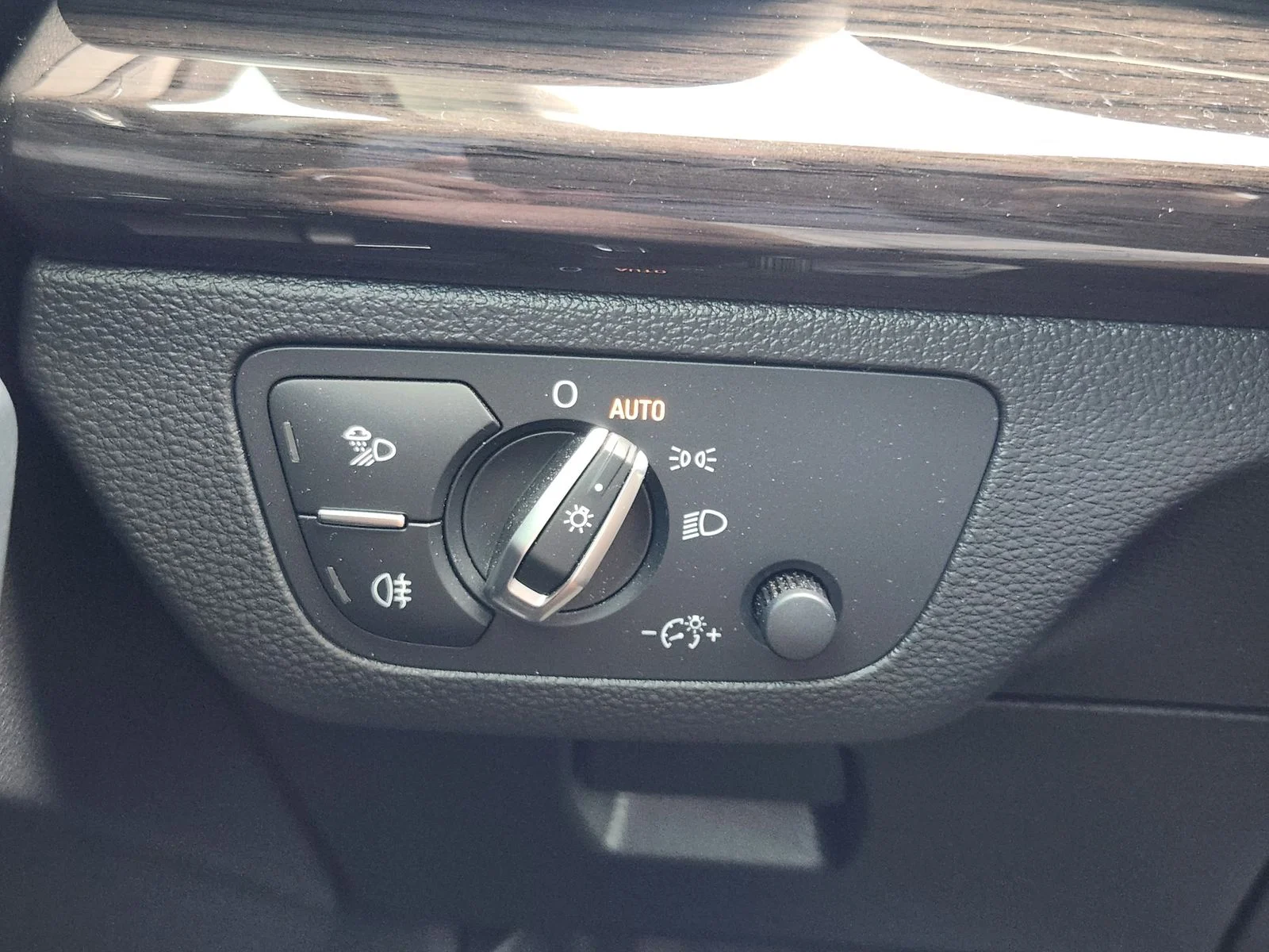 Used 2020 Silver Audi 45 Premium Plus image 22