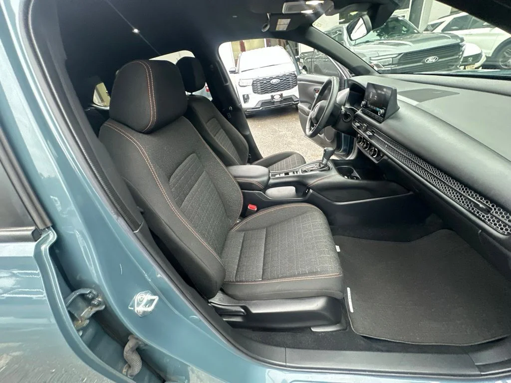 Used 2024  Honda Sport image 34