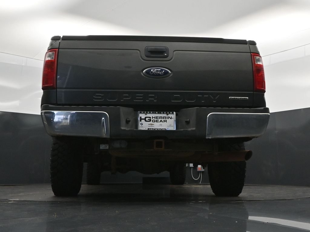 Used 2016 Gray Ford XL image 41