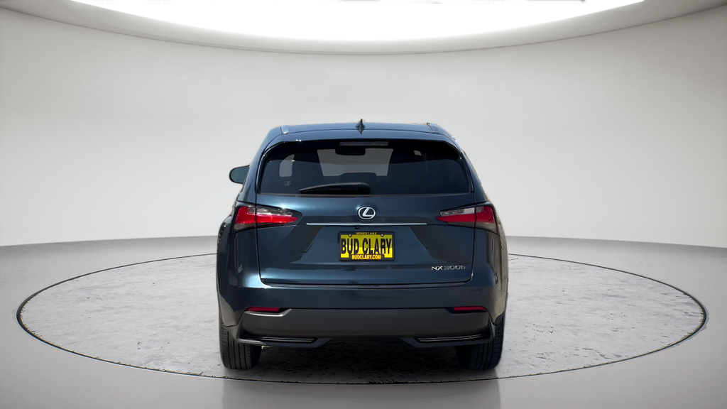 Used 2015 Blue Lexus 300h image 11
