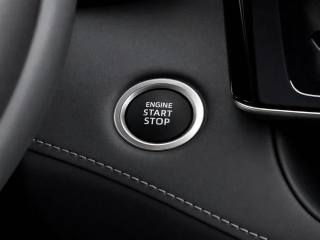 Used 2023 Pearl Toyota XLE image 13