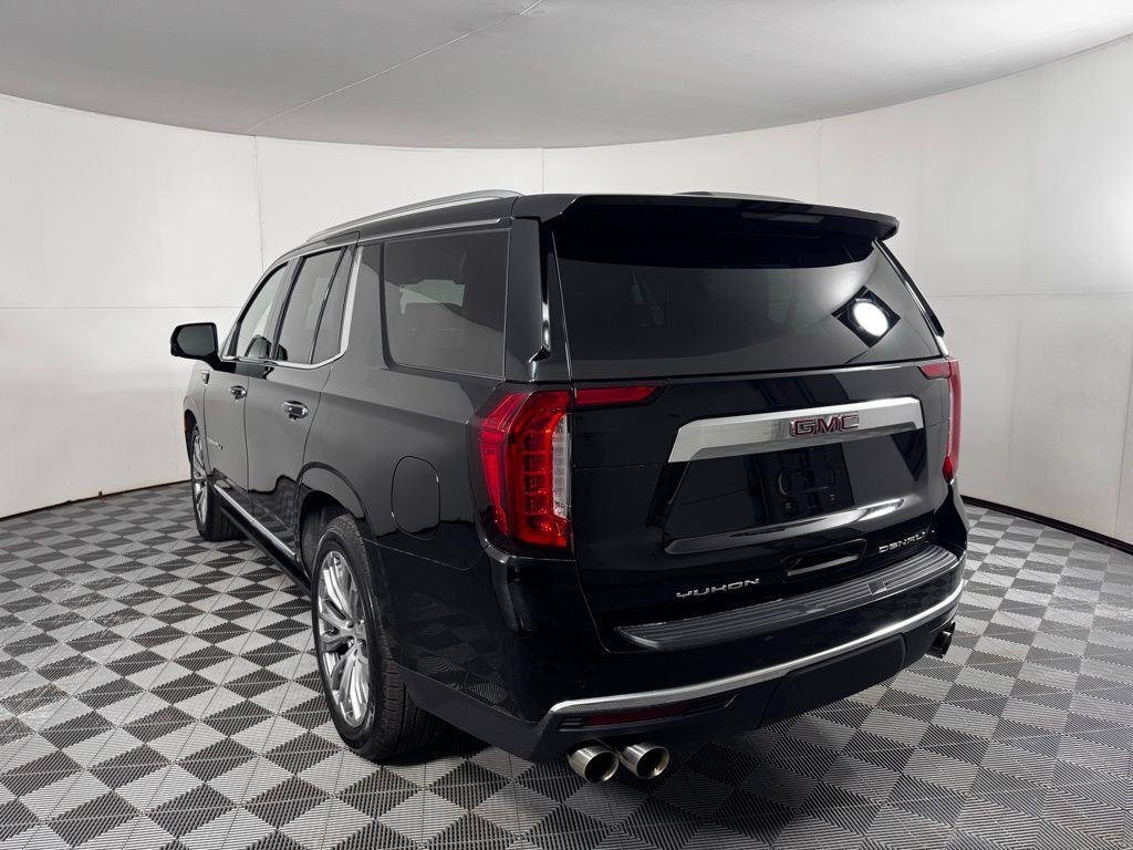 Used 2021 Onyx Black GMC Denali image 5