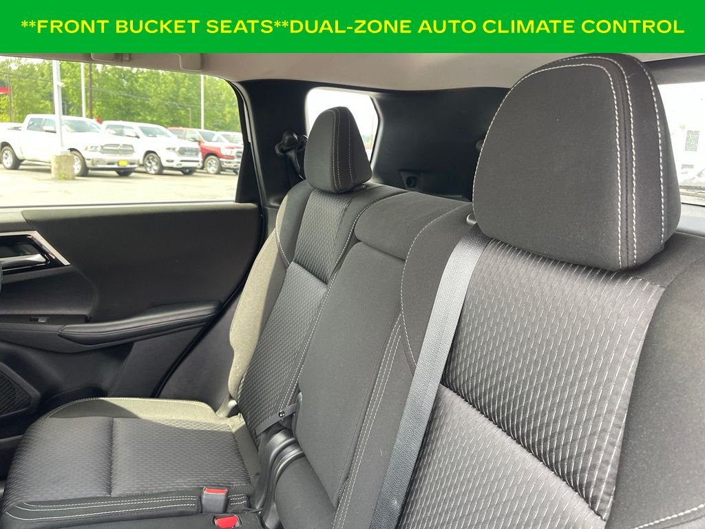Used 2024 White Diamond/Black Roof Mitsubishi ES image 10