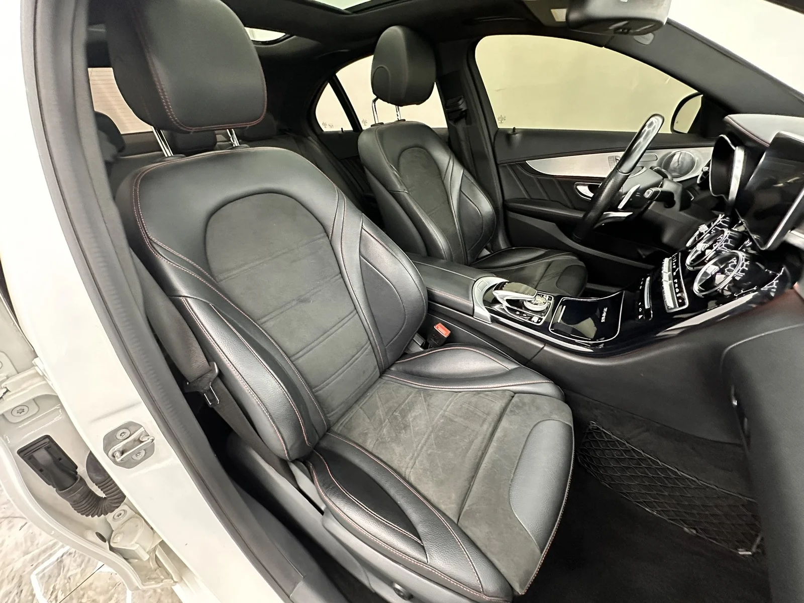 Used 2017 Polar White Mercedes-Benz AMG® C 43 image 48