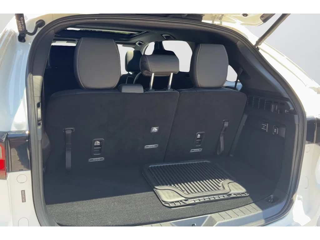 2024 Mazda CX-90 Premium Plus Package - Photo 19