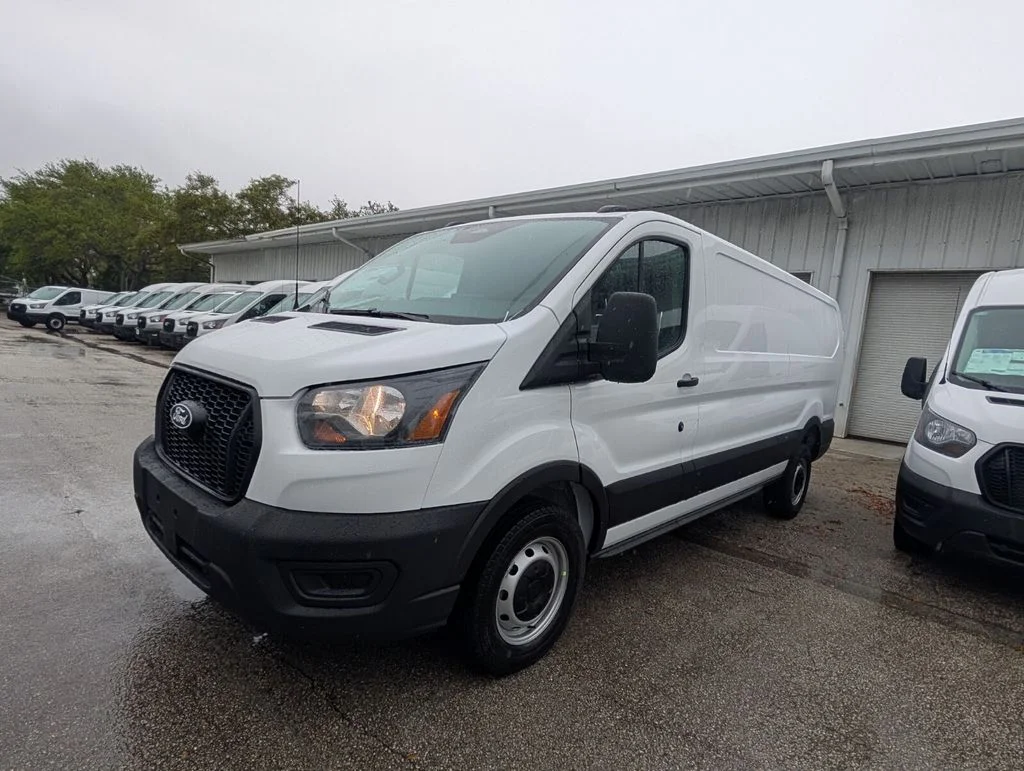 New 2026 White Ford Base image 3