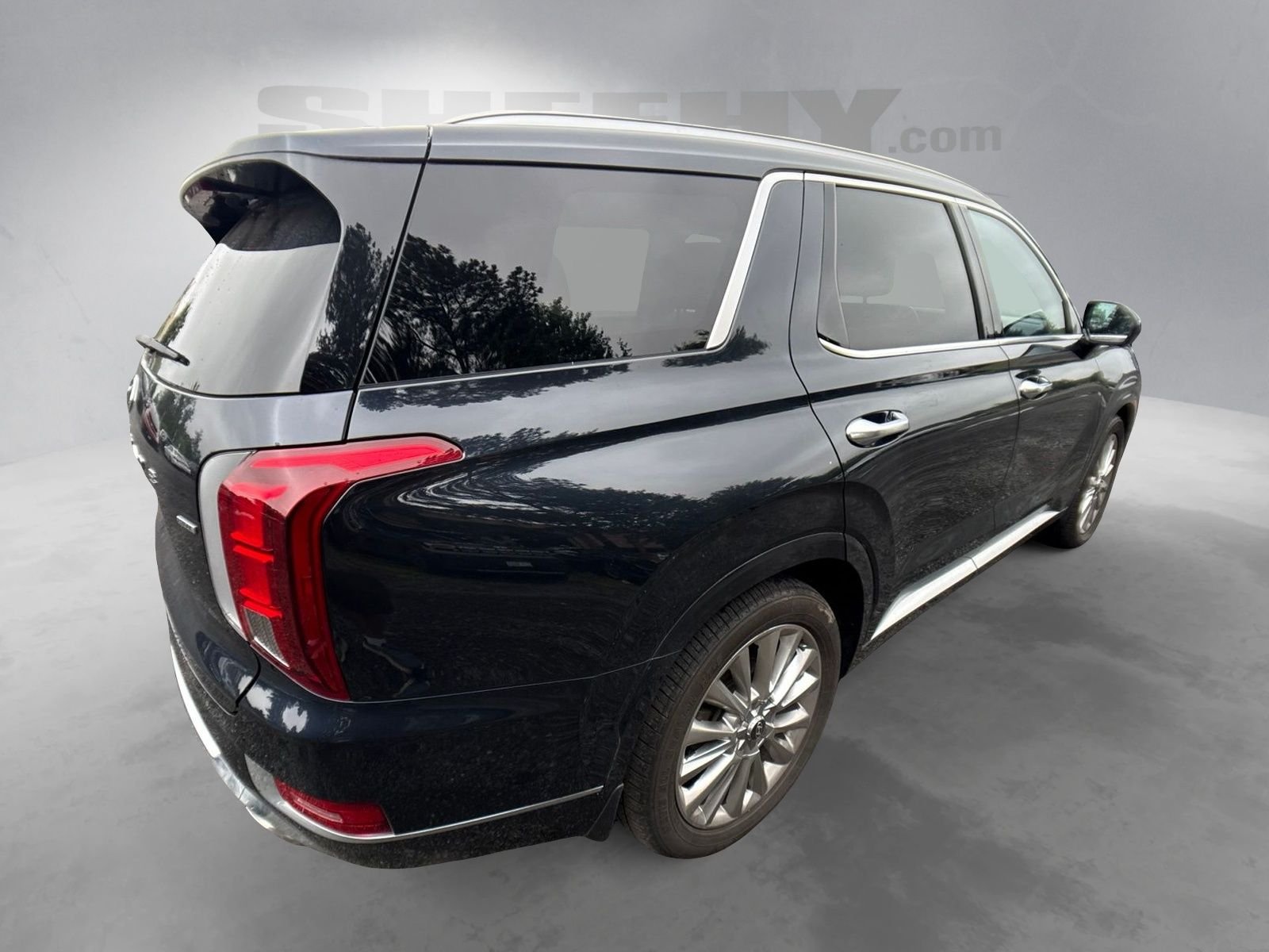 Used 2020 White Hyundai Limited image 16