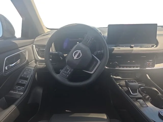 2026 Nissan Rogue Platinum - Photo 12
