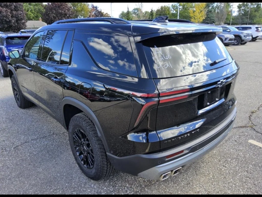 Used 2026 Mosaic Black Metallic Chevrolet Z71 image 2