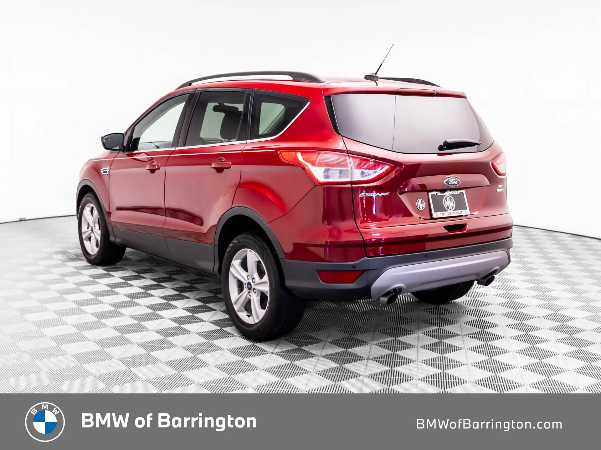 Used 2014 Red Ford SE image 3