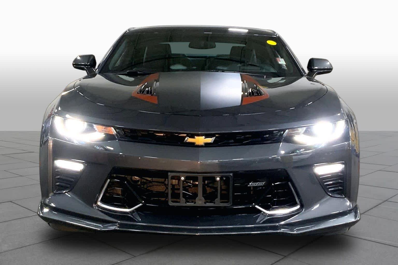 Used 2017 Nightfall Gray Metallic Chevrolet 2SS image 4