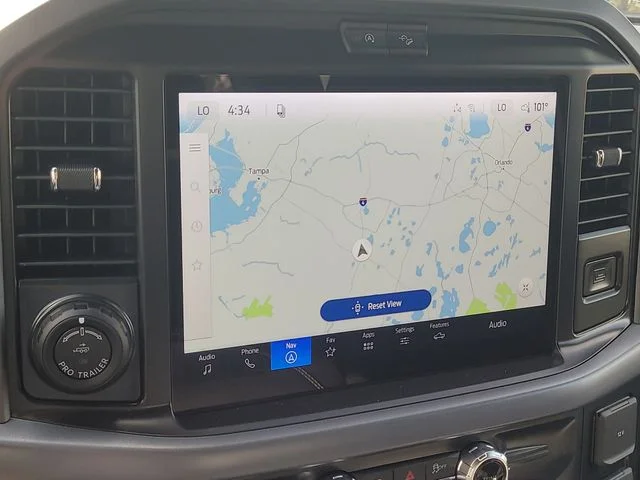 New 2026 Oxford White Ford XLT image 22