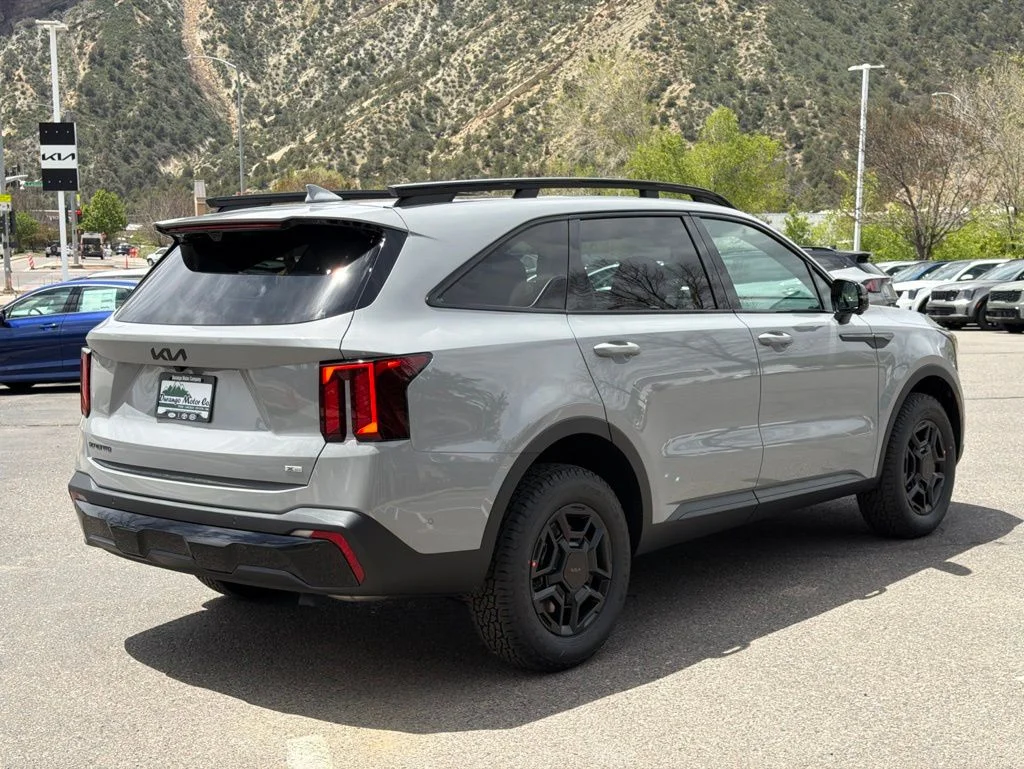 New 2026 Wolf Gray Kia X-Pro SX Prestige AWD image 5