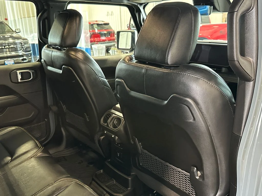 Used 2026 Gray Jeep Sahara image 30