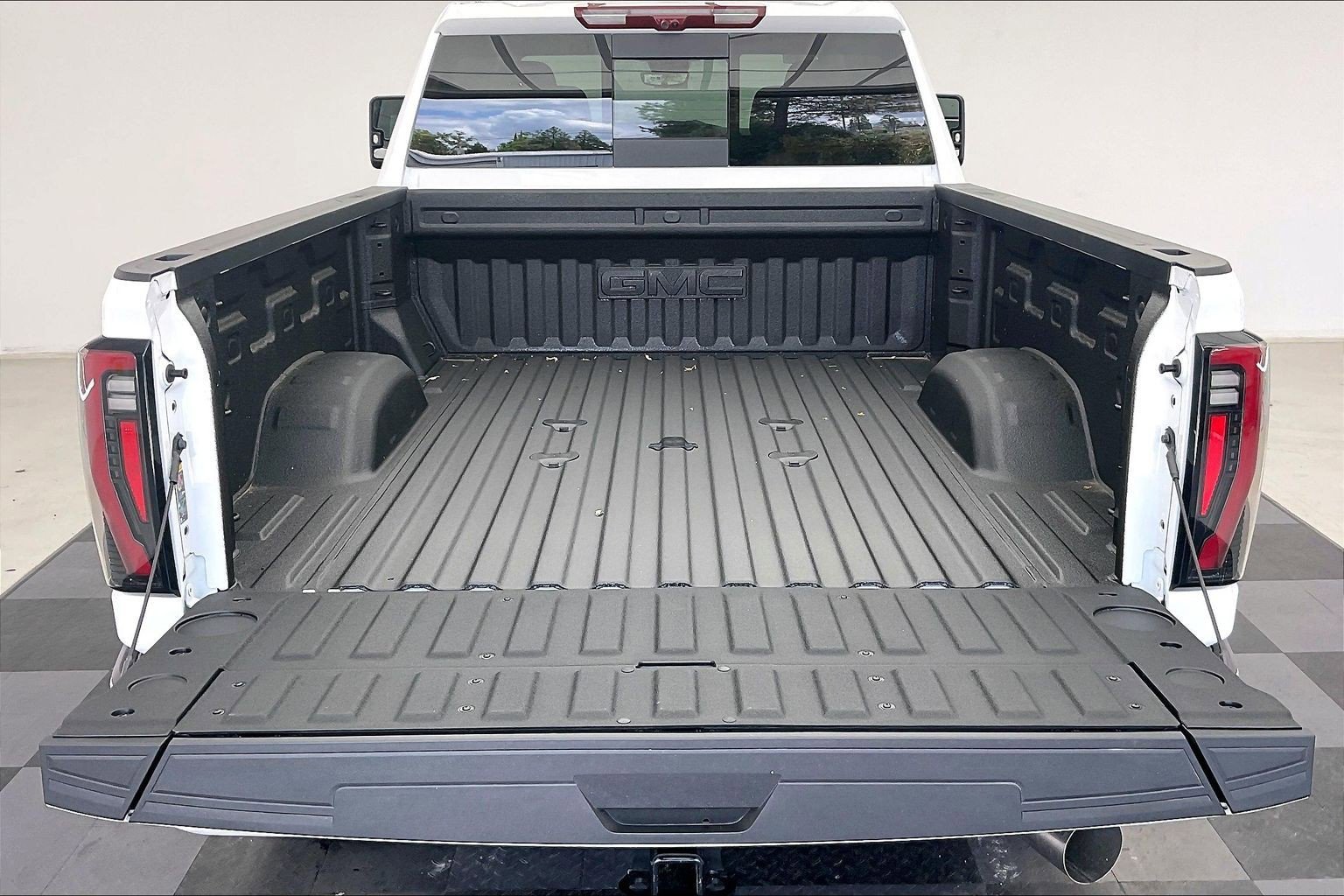 2026 GMC Sierra 2500HD AT4 - Photo 11