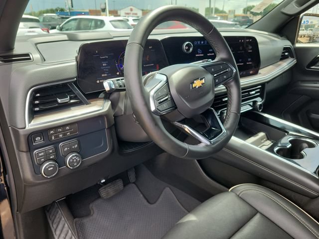 2026 Chevrolet Suburban Premier - Photo 21