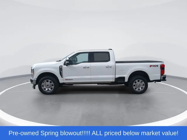 Used 2023 White Ford Lariat image 5