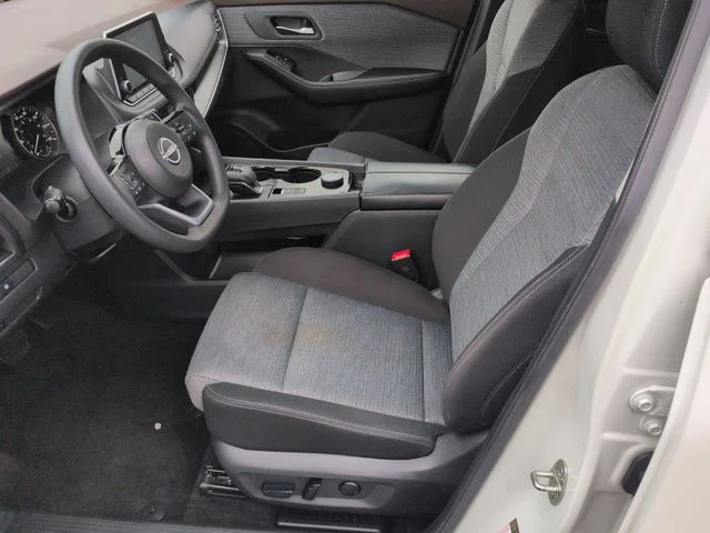 Used 2023 White Nissan SV image 14