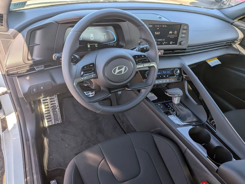 New 2026 White Hyundai SEL Sport image 10