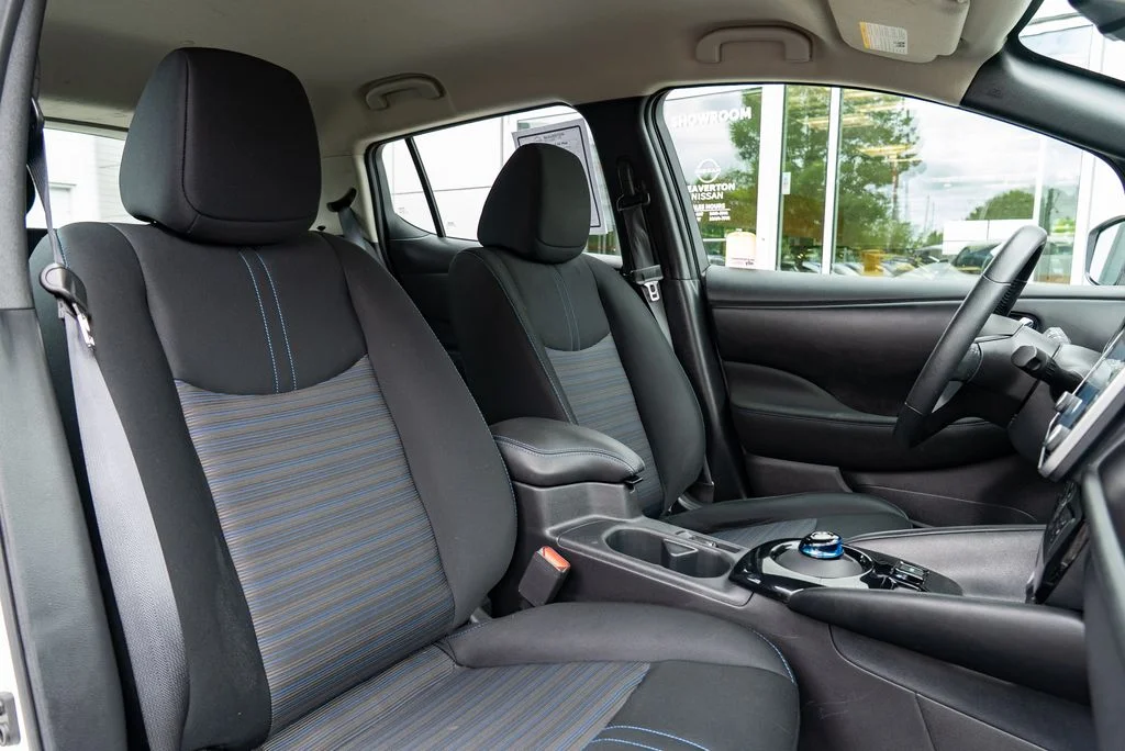 Used 2024 Black Nissan SV Plus image 25