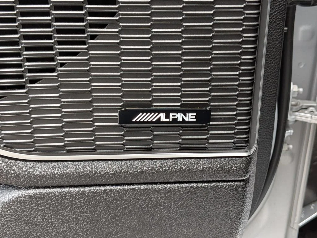 Used 2024 Silver Jeep 4xe image 13