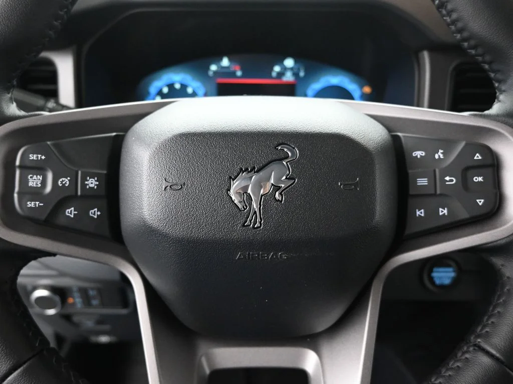 New 2026 Avalanche Gray Ford Big Bend image 10