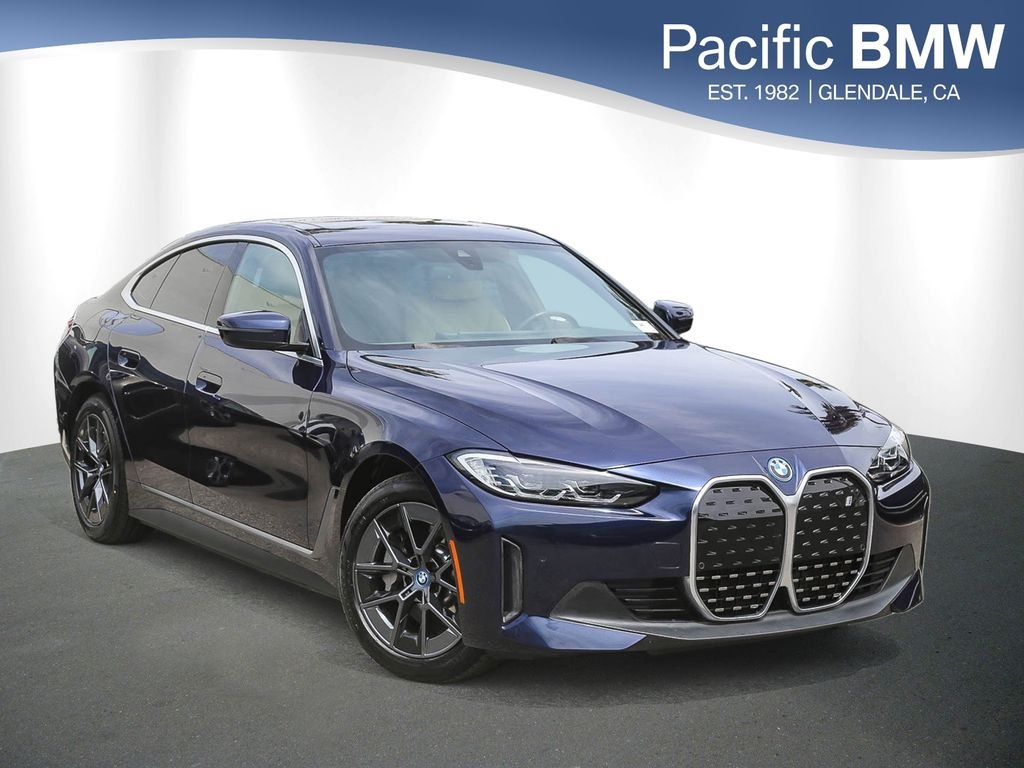 2023 BMW i4 eDrive35's photo