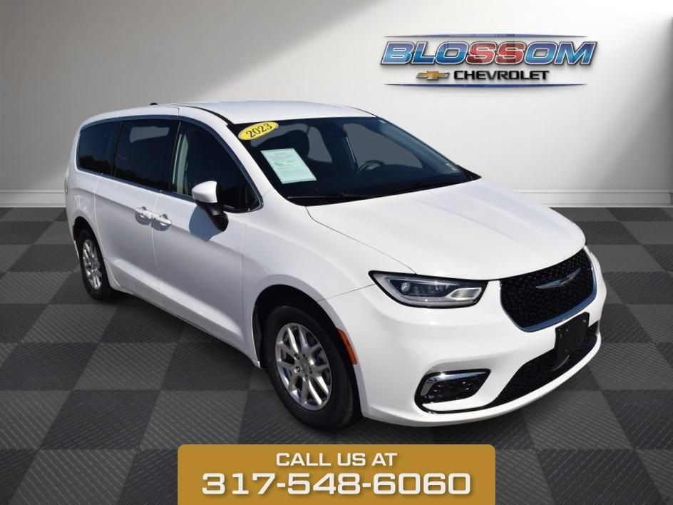 2023 Chrysler Pacifica