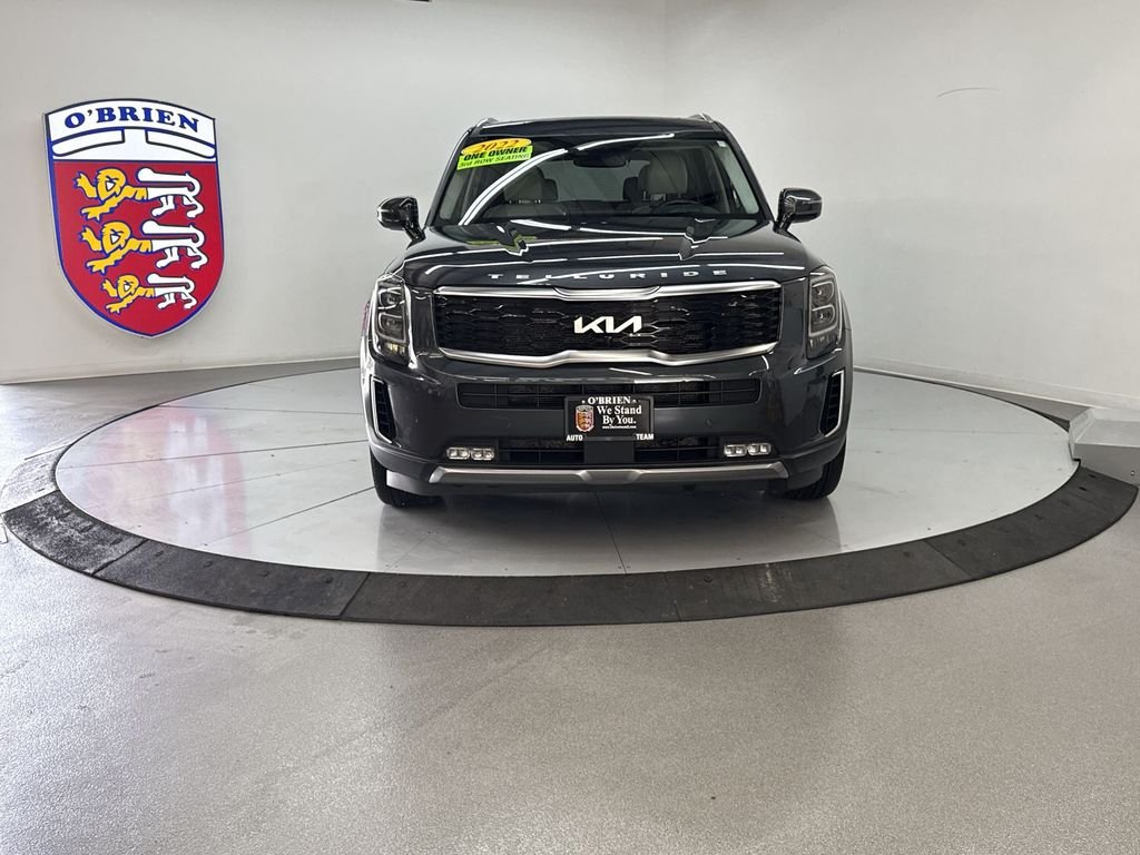 Used 2022 Grey Kia SX image 10